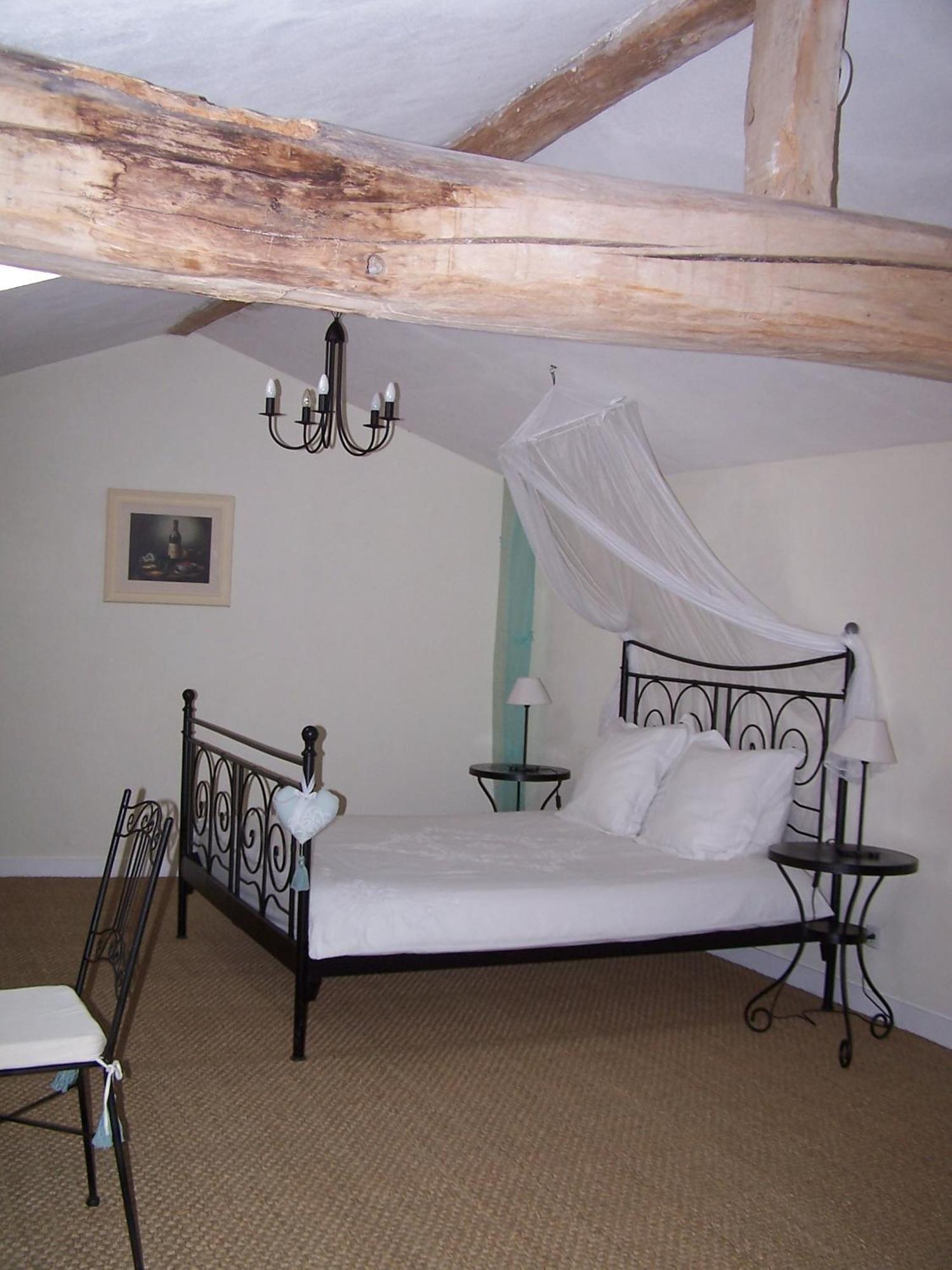Le Four A Pain Hotel Saint-Jean-dʼAngély Екстериор снимка